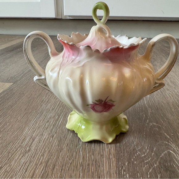 “SOLD” Antique R.S. Prussia Sugar Bowl Hand Painted Flowers Pastel Background - Picture 2 of 11